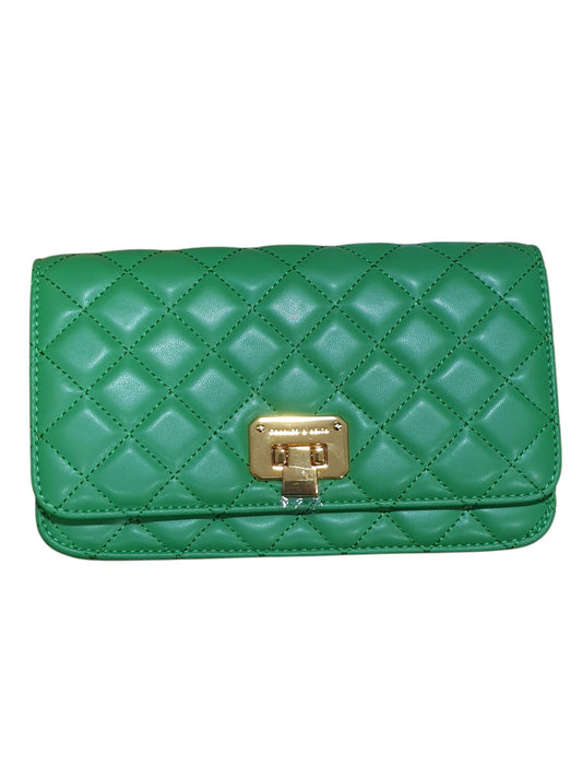 "Emerald Luxe Quilted Crossbody – Statement Style by Perfect fit trading"